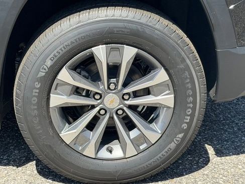 New 2026 Chevrolet Equinox LT w/ Safety and Technology Package FWD image 10