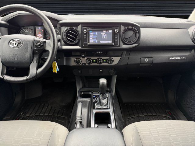 Used 2018 Toyota Tacoma SR AWD/4WD image 10