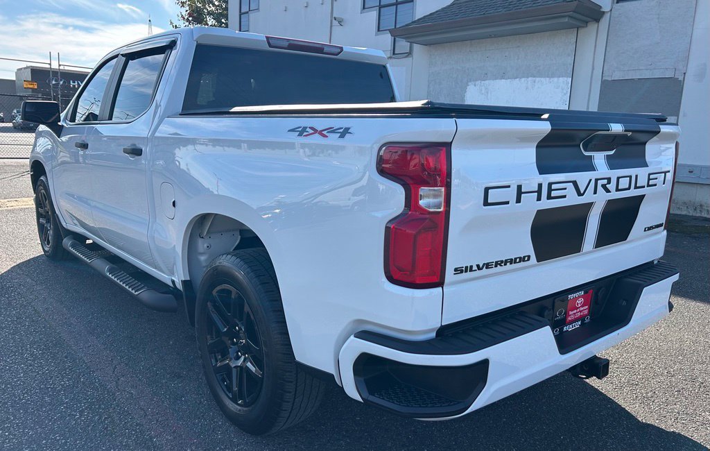 Used 2022 Chevrolet Silverado 1500 Custom w/ Rally Edition AWD/4WD image 7