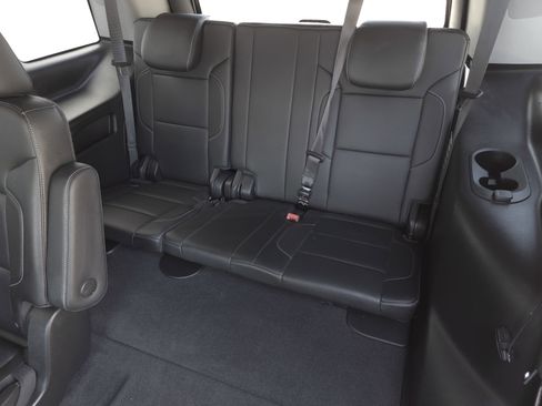 Used 2020 Chevrolet Tahoe Premier w/ RST 6.2L Performance Edition image 35