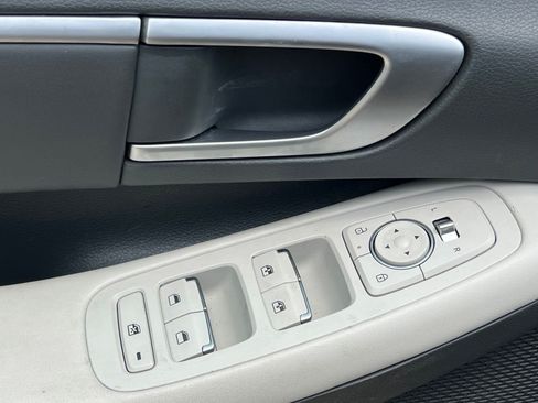Used 2024 Hyundai Sonata SEL FWD image 24
