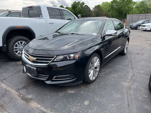 Used 2016 Chevrolet Impala LTZ w/ Enhanced Convenience Package FWD image 6