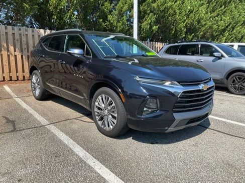 Used 2020 Chevrolet Blazer Premier FWD image 1