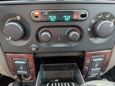 Used 2000 Jeep Grand Cherokee Limited image 22