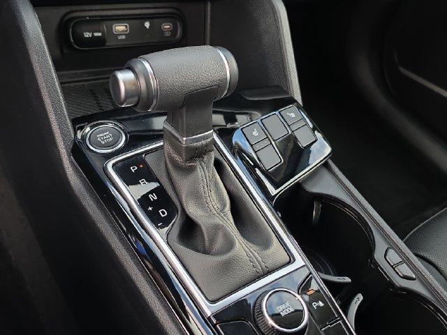 Certified 2025 Kia Sportage EX FWD image 28
