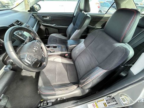 Used 2015 Toyota Camry FWD image 13