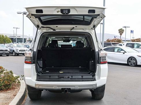 Certified 2024 Toyota 4Runner TRD Off-Road Premium w/ Moonroof Package AWD/4WD image 26