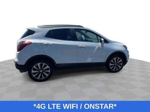 Used 2018 Buick Encore Essence FWD image 9