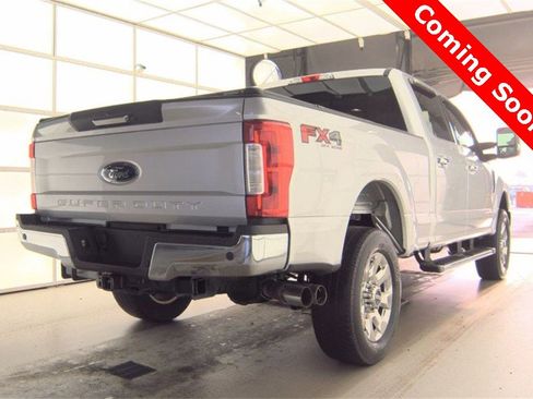 Used 2017 Ford F250 Lariat w/ Chrome Package image 2