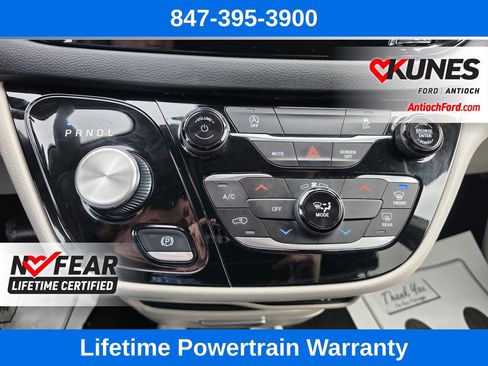 Used 2023 Chrysler Voyager LX FWD image 51