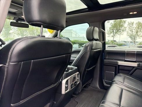 Used 2020 Ford F350 Lariat w/ Tremor Off-Road Package AWD/4WD image 28
