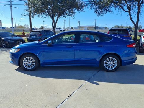 Used 2018 Ford Fusion S image 18