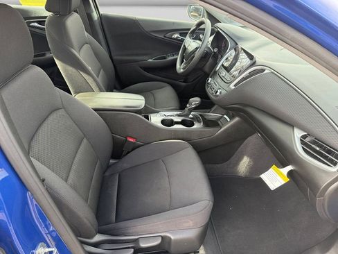 Used 2023 Chevrolet Malibu LT image 15