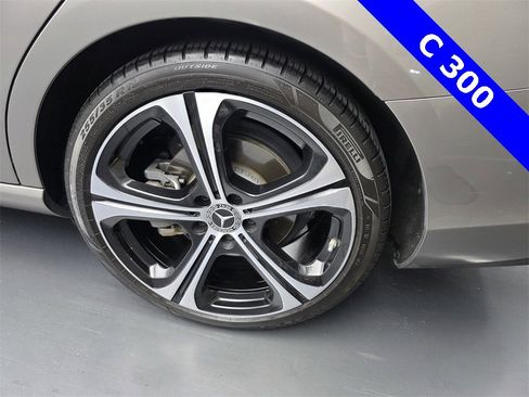 Used 2023 Mercedes-Benz C 300 Sedan image 18