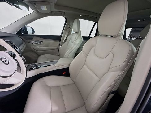 Used 2023 Volvo XC90 B6 Plus w/ Protection Package Premier AWD/4WD image 5