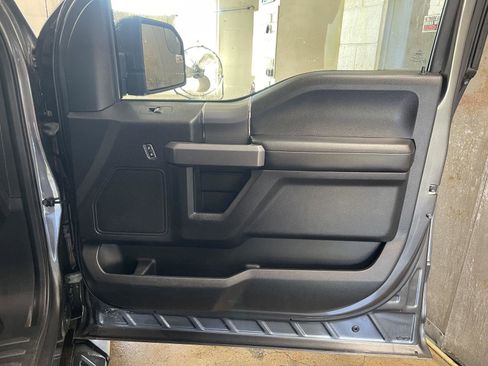 Used 2015 Ford F150 XLT w/ Equipment Group 302A Luxury image 20