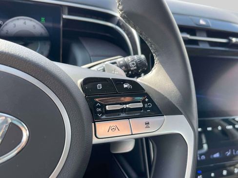 Used 2023 Hyundai Tucson Limited image 23