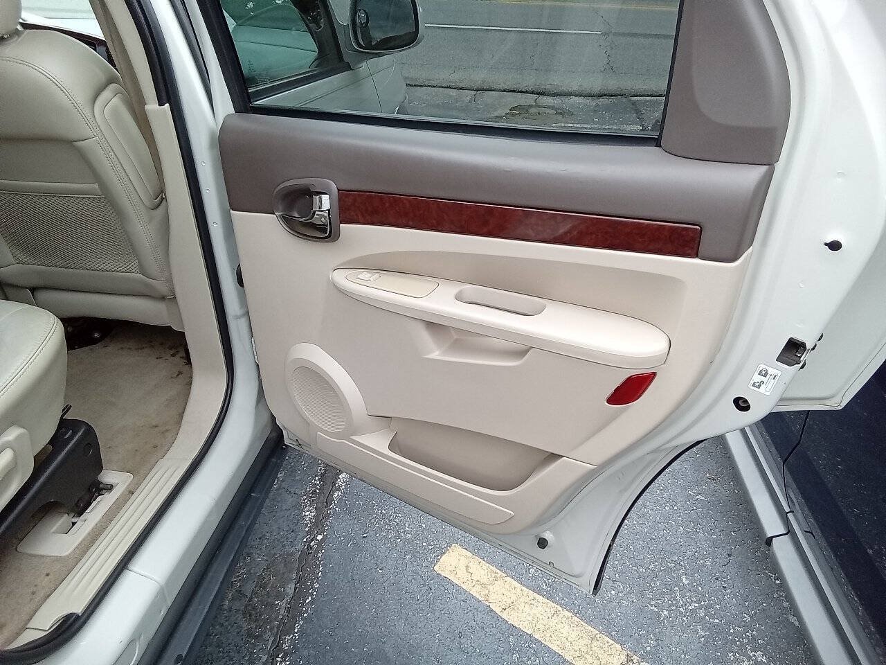 Used 2007 Buick Rendezvous CXL w/ CXL Luxury Package FWD image 6