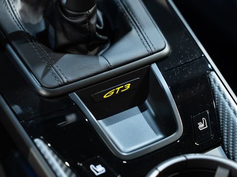 Used 2026 Porsche 911 GT3 RWD image 33