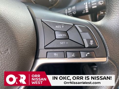 Used 2023 Nissan Kicks SV image 24