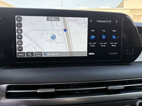 Used 2023 Hyundai Palisade SEL image 19