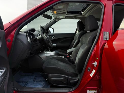 Used 2014 Nissan Juke SV w/ Navigation Package image 12