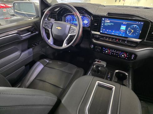 Used 2022 Chevrolet Silverado 1500 LTZ w/ LTZ Convenience Package II image 14