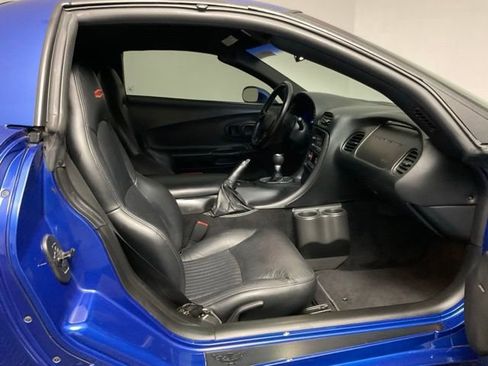 Used 2002 Chevrolet Corvette Z06 w/ Memory Pkg RWD image 23