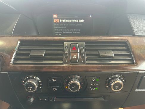 Used 2007 BMW 530i 530i Sedan 4D image 16