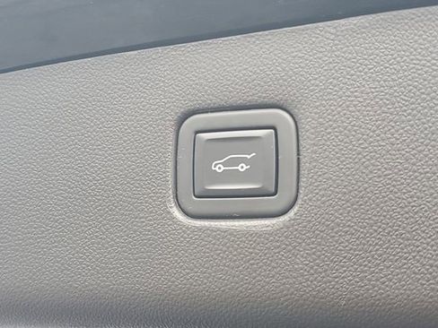 Certified 2024 Chevrolet Blazer RS image 8