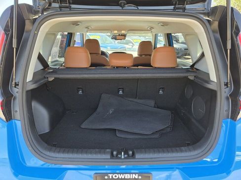 Certified 2025 Kia Soul EX FWD image 13