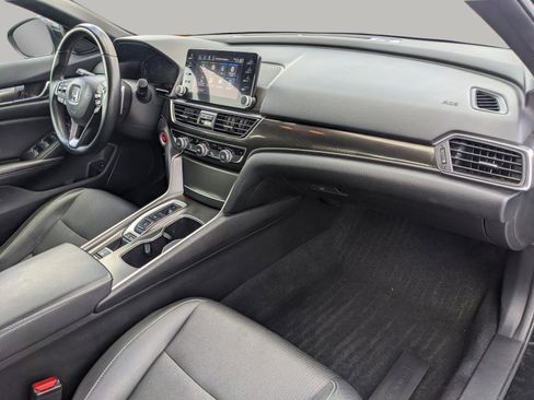 Used 2021 Honda Accord Sport image 12