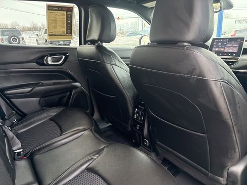 Used 2023 Jeep Compass Altitude w/ Convenience Group AWD/4WD image 37