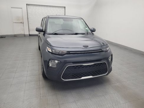 Used 2020 Kia Soul LX FWD image 14