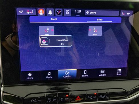 Used 2022 Jeep Compass Latitude w/ Convenience Group AWD/4WD image 7