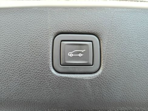 Used 2024 Chevrolet Blazer RS w/ Driver Confidence II Package image 29