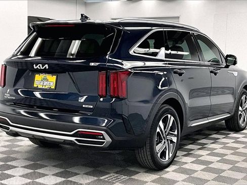 Used 2024 Kia Sorento SX Prestige image 12
