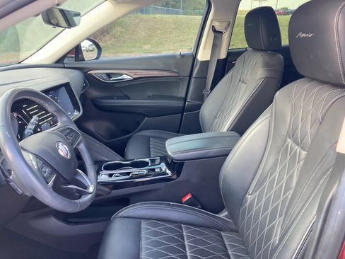 Used 2023 Buick Envision Avenir AWD/4WD image 3