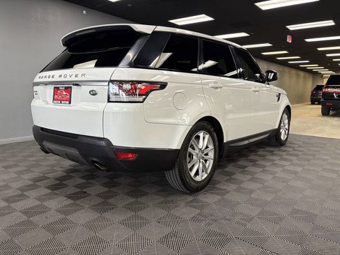 Used 2016 Land Rover Range Rover Sport SE image 9