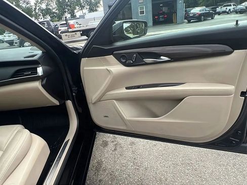 Used 2017 Cadillac CT6 3.6 AWD image 30