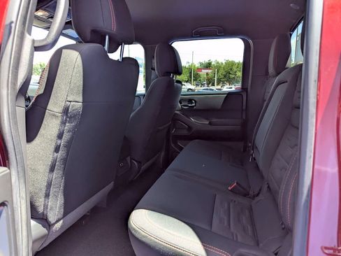 Used 2024 Nissan Frontier Pro-X w/ Technology Package RWD image 15