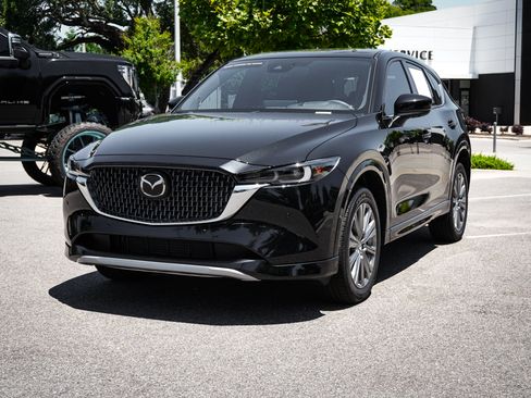 Certified 2025 MAZDA CX-5 Signature AWD/4WD image 5