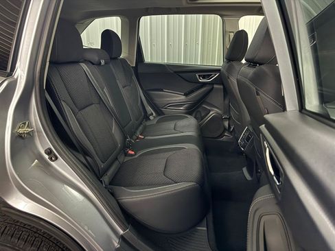 Used 2020 Subaru Forester Premium w/ Popular Package #1 AWD/4WD image 10
