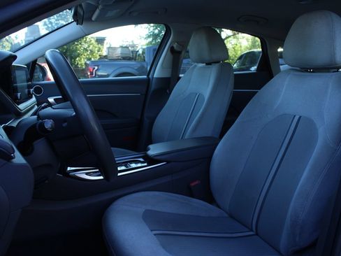 Used 2021 Hyundai Sonata SE FWD image 10