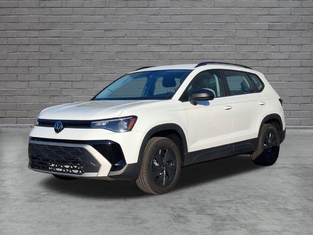 New 2026 Volkswagen Taos SE FWD image 3