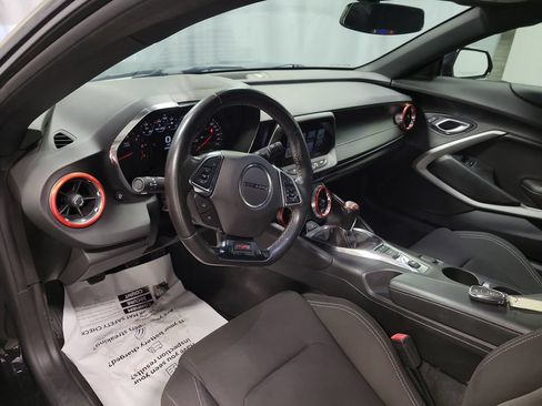 Used 2018 Chevrolet Camaro SS RWD image 16