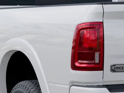 Used 2026 RAM 3500 Longhorn AWD/4WD image 5