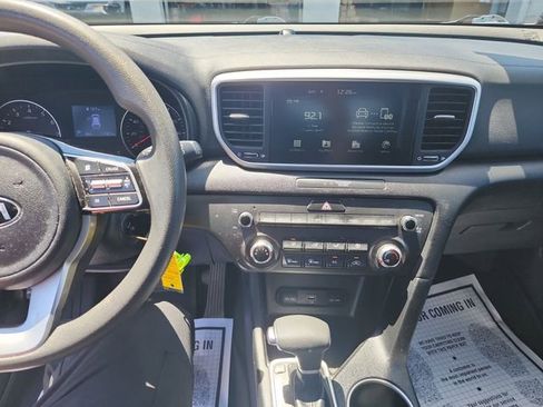 Used 2021 Kia Sportage LX AWD/4WD image 21