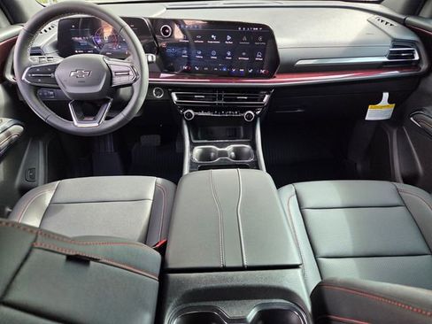 New 2026 Chevrolet Traverse Z71 w/ LPO, Floor Liner Package image 20