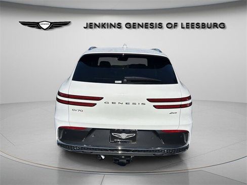 New 2026 Genesis GV70 2.5T Select image 10
